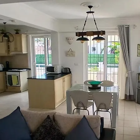 Peaceful Villa- Pool-near Calis Beach- Sleeps 6 Villa *